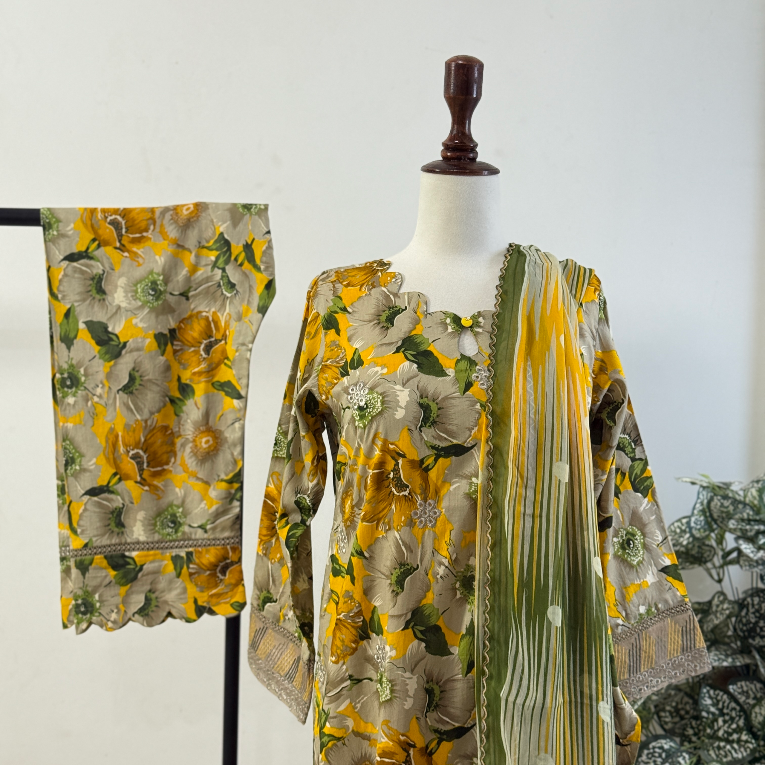 Yellow Printed Chikankari 3-PIECE- LAWN STITCHED SUIT