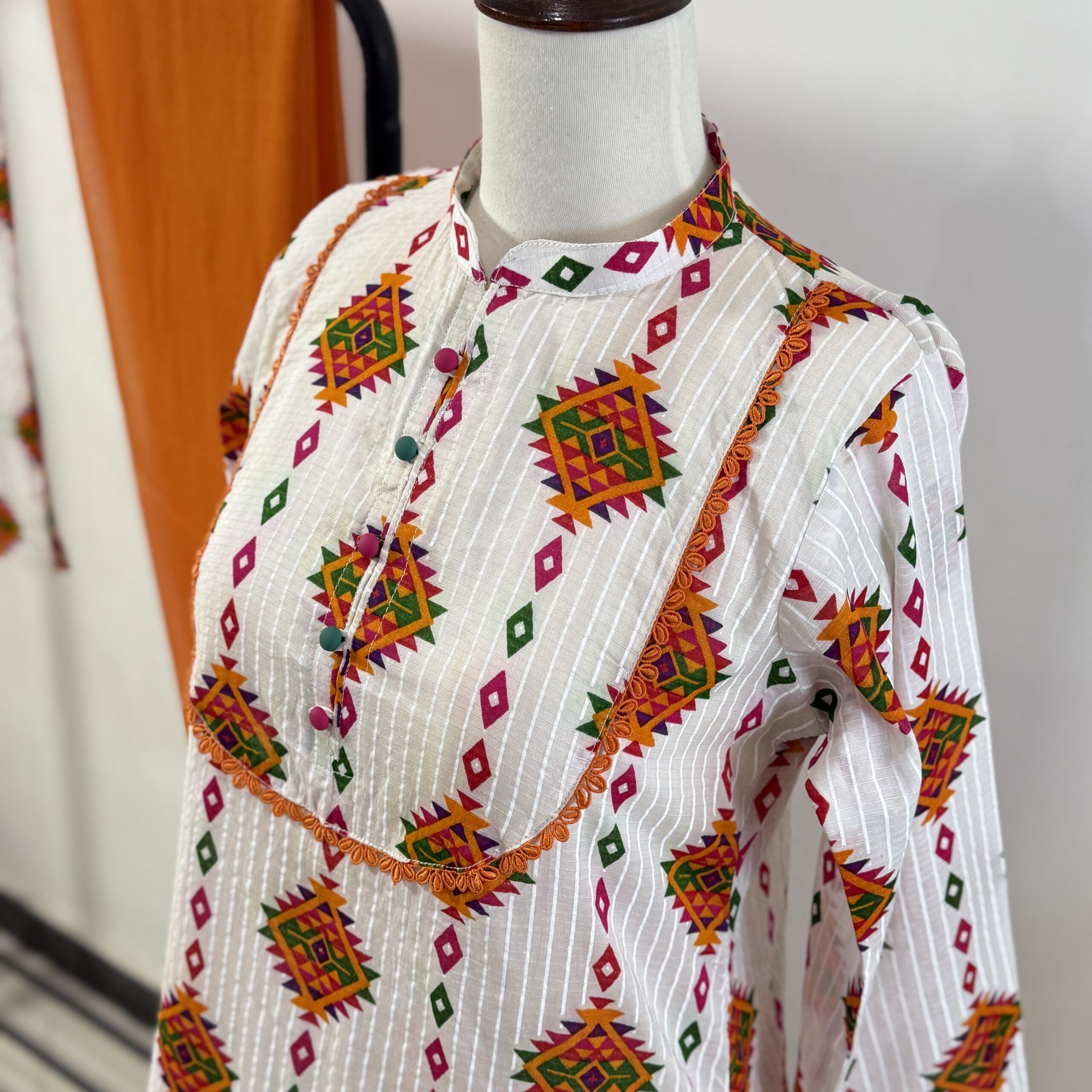 White Sindhi With Patiala Salwar 3-PIECE- LAWN STITCHED SUIT