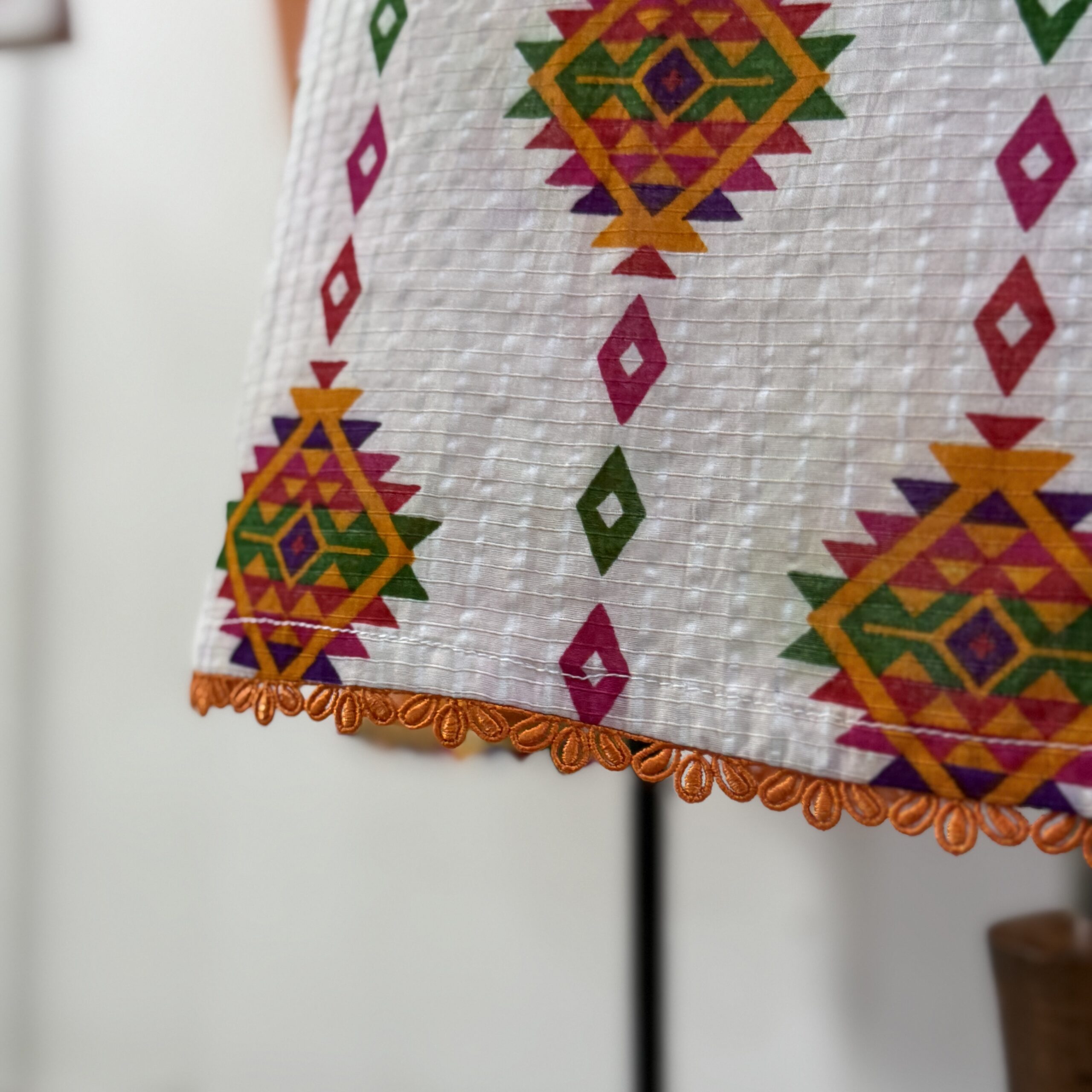 White Sindhi With Patiala Salwar 3-PIECE- LAWN STITCHED SUIT